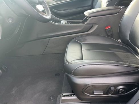 New 2025 Jeep Grand Cherokee Limited w/ Luxury Tech Group II image 11