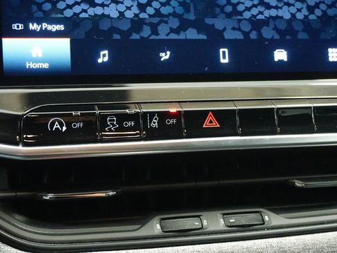 Certified 2022 Jeep Compass Latitude image 28