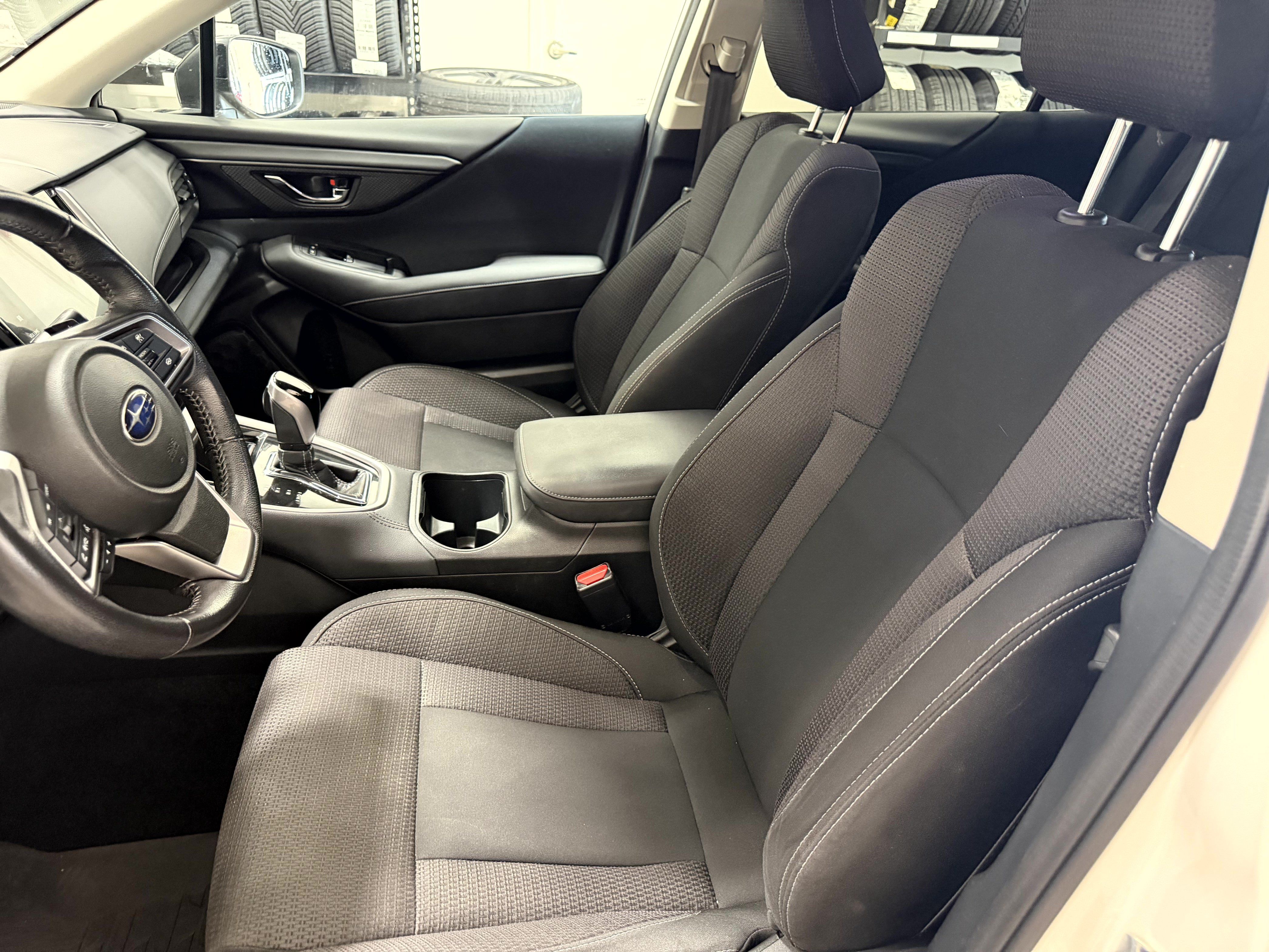 Used 2023 Subaru Outback Premium AWD/4WD image 10