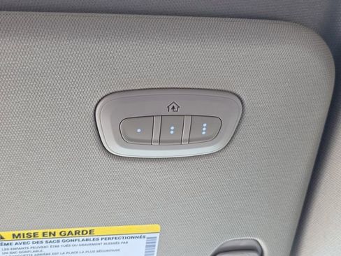 Used 2019 RAM 1500 Laramie AWD/4WD image 25