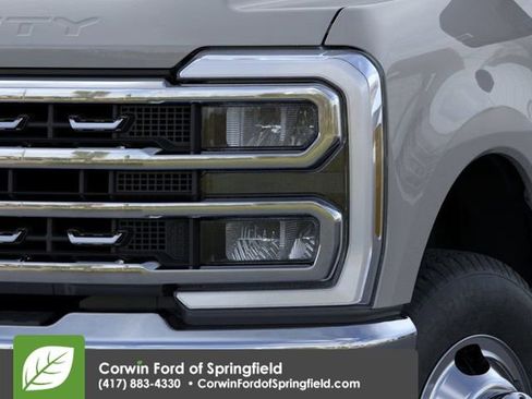 New 2026 Ford F350 XLT image 21