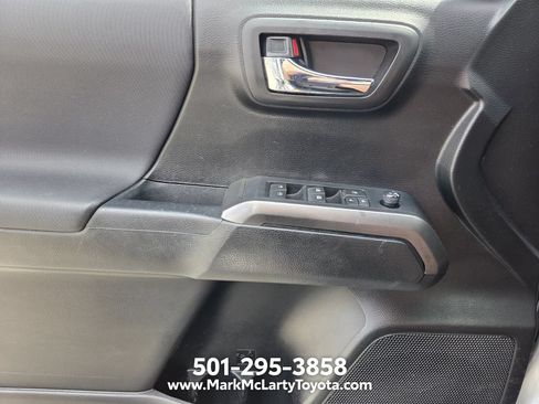 Used 2022 Toyota Tacoma TRD Sport w/ Technology Package AWD/4WD image 26