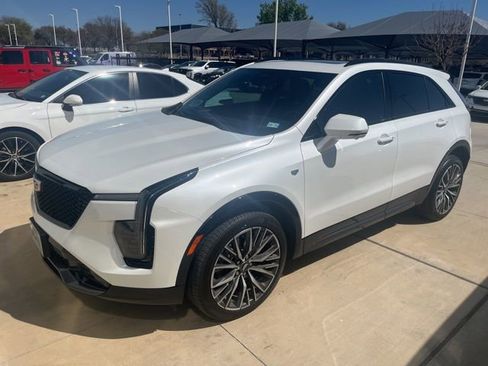 Certified 2025 Cadillac XT4 Sport image 1