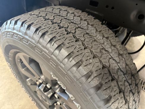 Certified 2025 RAM 2500 Big Horn AWD/4WD image 28