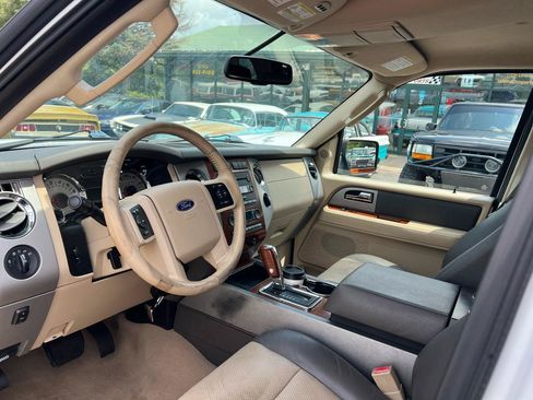 Used 2007 Ford Expedition Eddie Bauer AWD/4WD image 7