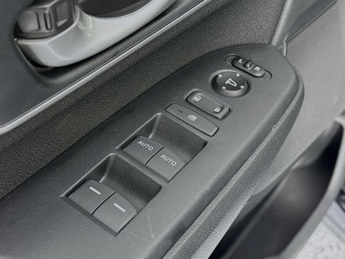 Certified 2020 Honda CR-V EX image 17