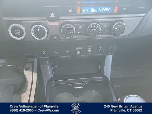 Used 2019 Toyota Tacoma TRD Off-Road image 9