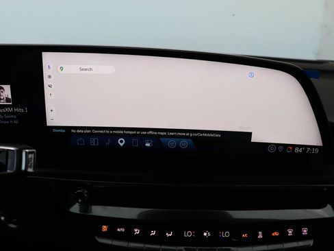 Used 2024 Cadillac Lyriq Tech RWD image 12