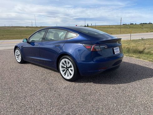 Used 2022 Tesla Model 3 Long Range image 3
