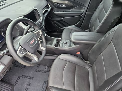 Certified 2023 GMC Terrain SLT w/ Tech Package image 18