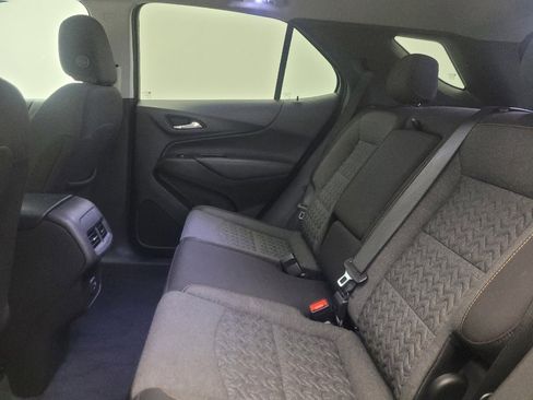 Used 2024 Chevrolet Equinox LT AWD/4WD image 18