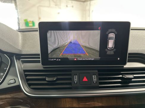 Used 2018 Audi Q5 2.0T Premium Plus image 24