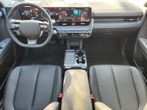 New 2026 Hyundai Ioniq 5 SEL image 18