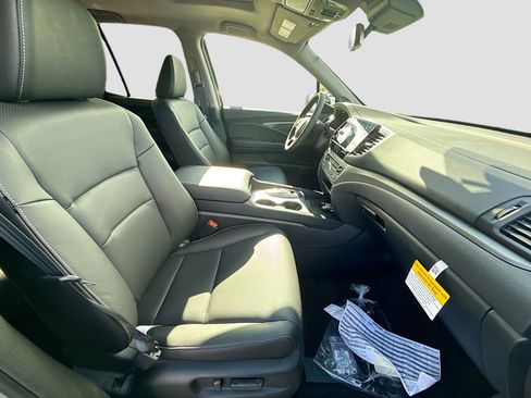 New 2026 Honda Ridgeline RTL image 23