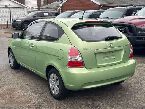 Used 2010 Hyundai Accent GS w/ Premium Pkg 3 image 8