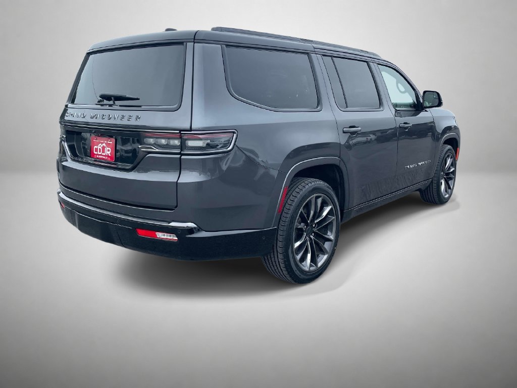 Used 2025 Jeep Grand Wagoneer Series II Obsidian w/ Quick Order Packagew 28T AWD/4WD image 3
