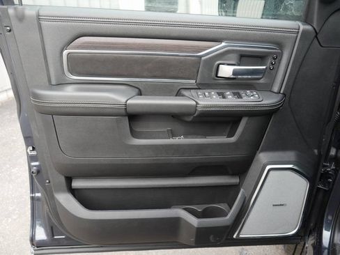 New 2026 RAM 3500 Laramie AWD/4WD image 16