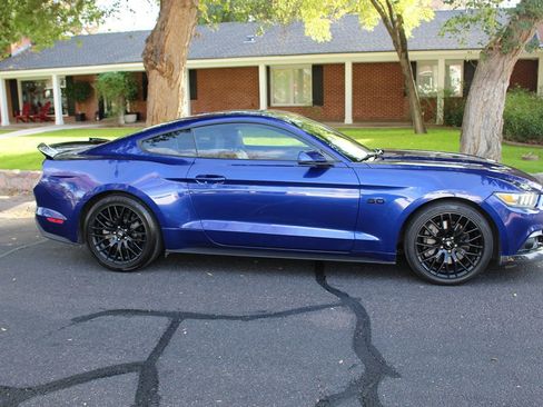 Used 2016 Ford Mustang GT Premium w/ Equipment Group 401A image 3