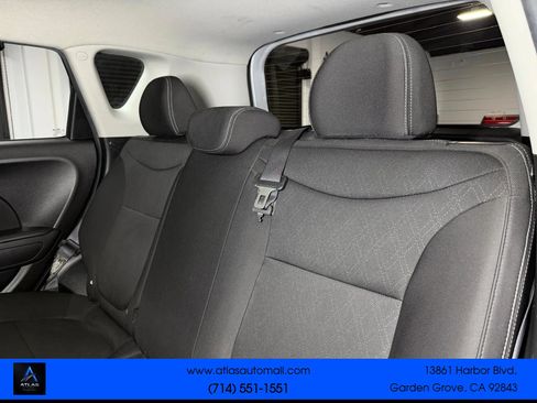 Used 2018 Kia Soul FWD image 20