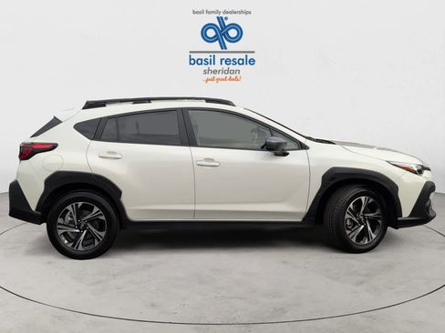 Used 2024 Subaru Crosstrek 2.0i Premium image 10
