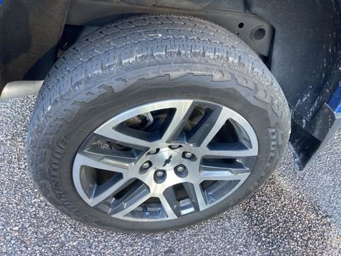 Used 2023 Chevrolet Colorado Z71 w/ Z71 Convenience Package 2 image 15