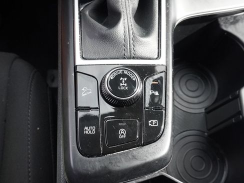 Used 2024 Kia Sportage LX AWD/4WD image 41