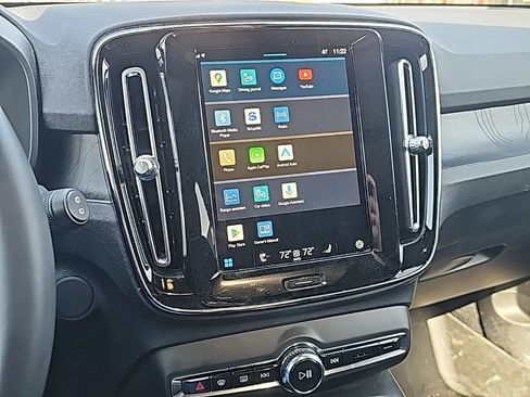 Used 2023 Volvo XC40 Recharge Plus w/ Protection Package Premier image 5