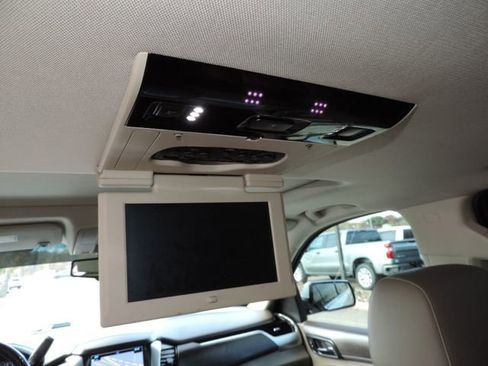 Certified 2018 Chevrolet Tahoe LT image 23