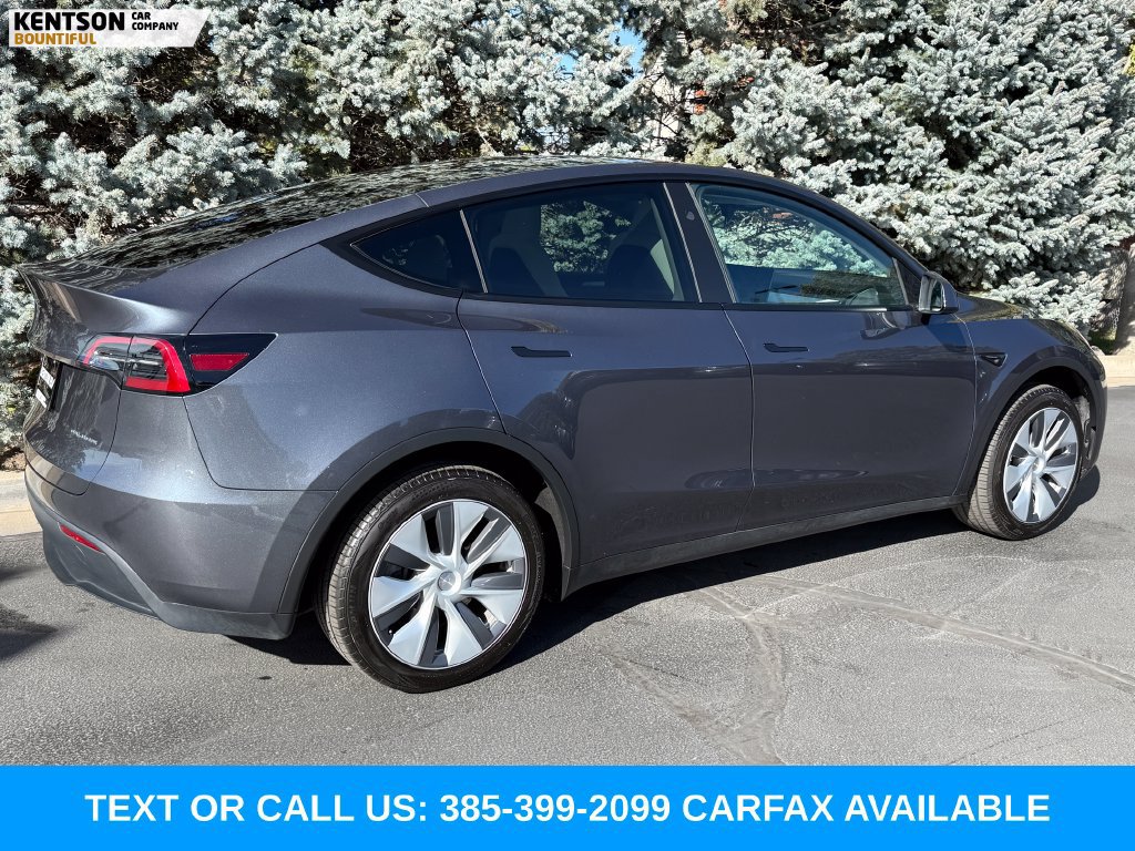 Used 2023 Tesla Model Y Long Range AWD/4WD image 9