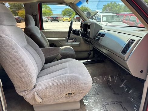 Used 1992 Chevrolet Blazer 4WD image 13