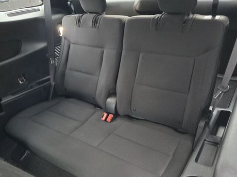 Used 2020 Ford Explorer XLT w/ Comfort Package RWD image 11