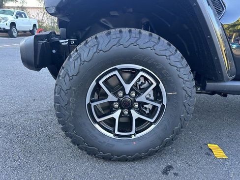 New 2026 Jeep Wrangler Unlimited Rubicon image 11