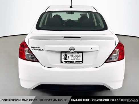Used 2017 Nissan Versa S Plus FWD image 23
