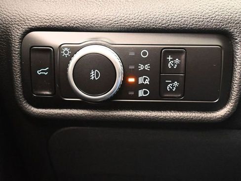 Certified 2023 Ford Explorer Limited image 25