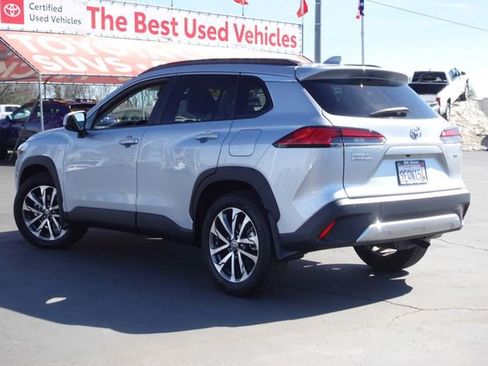 Certified 2023 Toyota Corolla Cross XLE w/ Convenience Package image 11