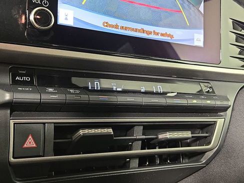 Used 2025 Toyota Camry LE FWD image 19