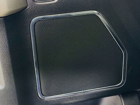 Used 2021 Ford F250 Lariat image 23