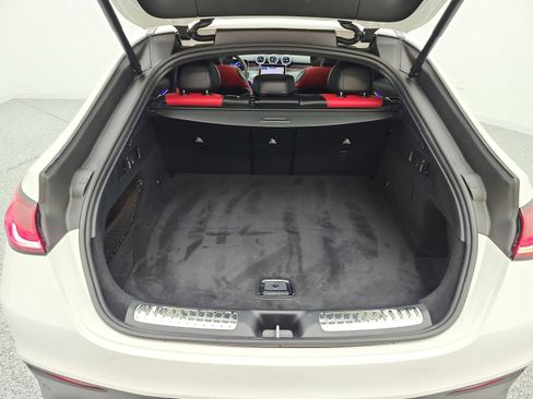 Certified 2025 Mercedes-Benz GLC 300 4MATIC image 23