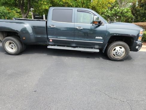 Used 2019 Chevrolet Silverado 3500 High Country w/ Duramax Plus Package AWD/4WD image 1