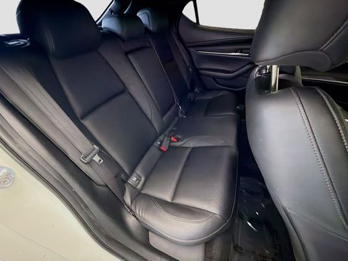 Used 2021 MAZDA MAZDA3 s image 14