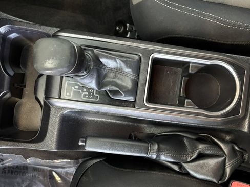 Used 2023 Toyota Tacoma TRD Sport w/ Black Out Package (TMS) AWD/4WD image 19