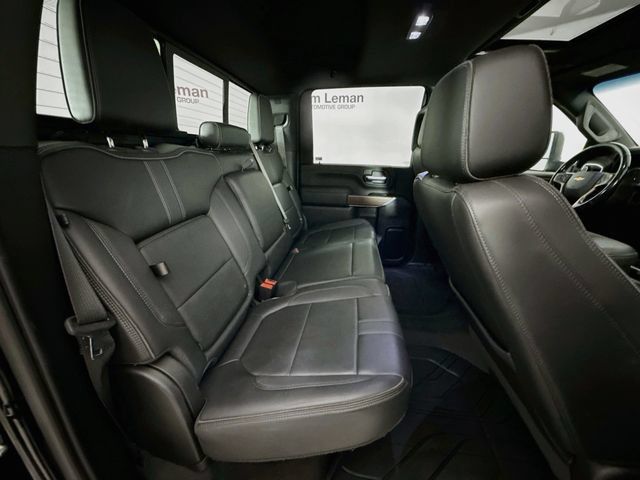 Used 2022 Chevrolet Silverado 3500 High Country AWD/4WD image 29