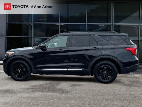 Used 2020 Ford Explorer XLT w/ Class III Trailer Tow Package AWD/4WD image 8