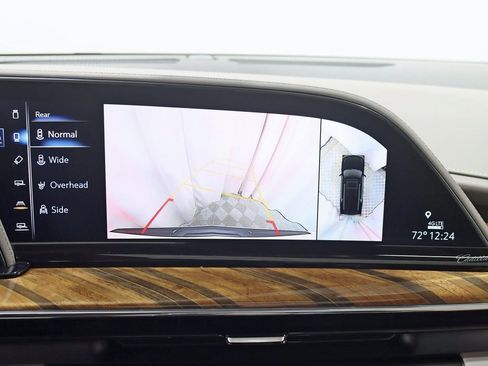 Used 2024 Cadillac Escalade Premium Luxury Platinum w/ Heavy-Duty Trailer Package image 24