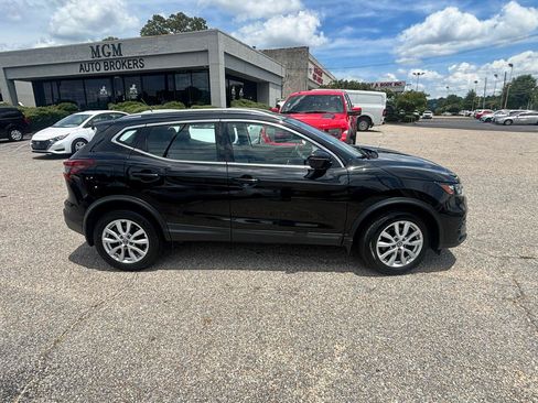 Used 2022 Nissan Rogue Sport SV w/ Technology Package AWD/4WD image 33