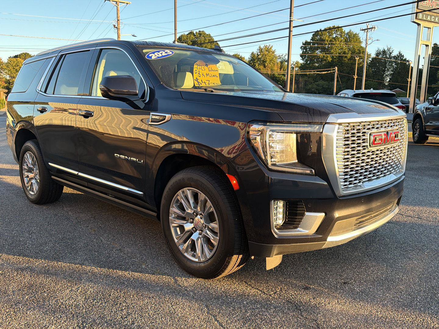 Used 2023 GMC Yukon Denali AWD/4WD image 17