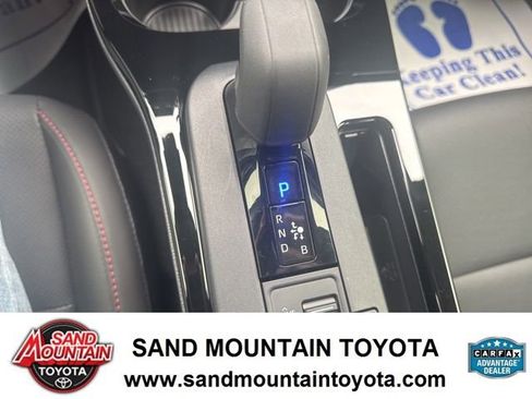 Used 2024 Toyota Prius Prime XSE image 19