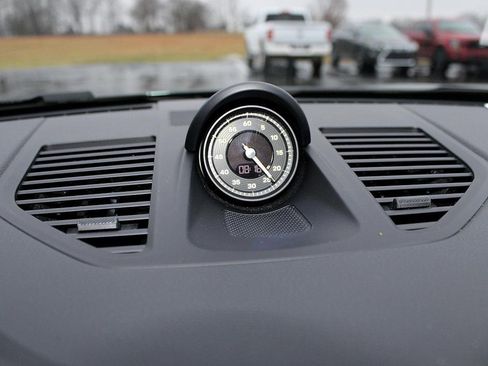 Used 2021 Porsche 911 Carrera S image 28