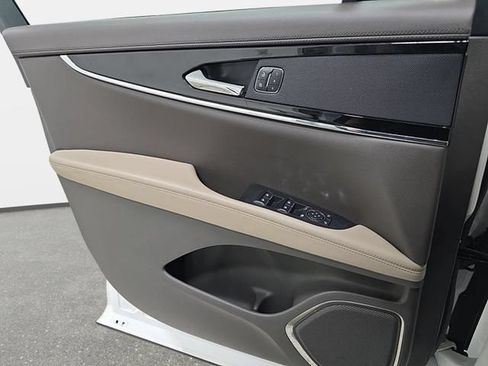 Certified 2022 Lincoln Nautilus FWD image 22