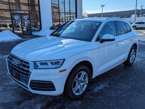 Used 2018 Audi Q5 2.0T Premium Plus w/ Premium Plus Package image 2